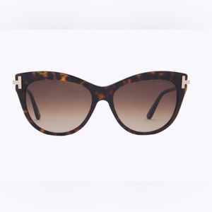 NWOT- Tom Ford Sunglasses